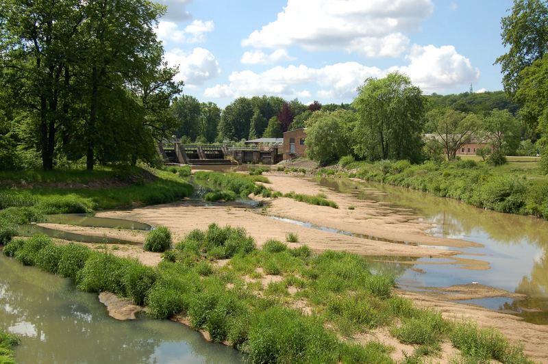 Neiße im Fürst-Pückler-Park in Bad Muskau