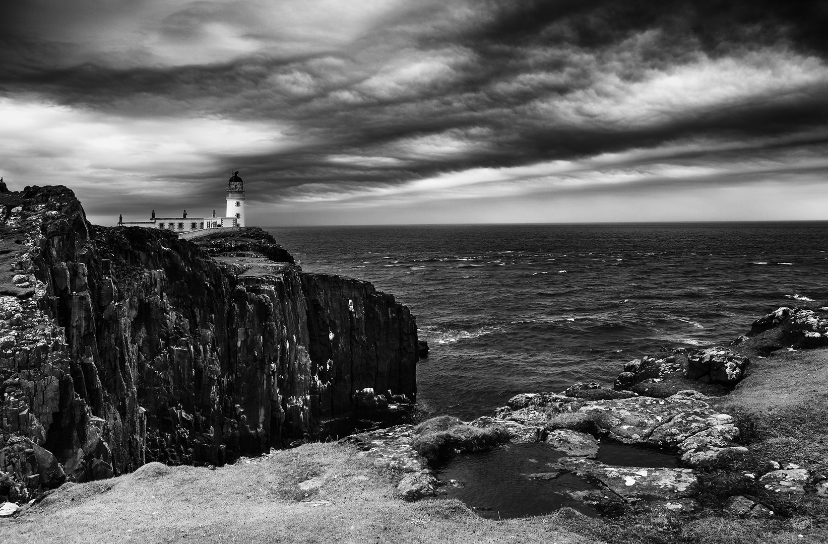 neist point lighthouse