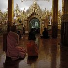 Nel grembo umido, scuro del tempio...,Mandalay