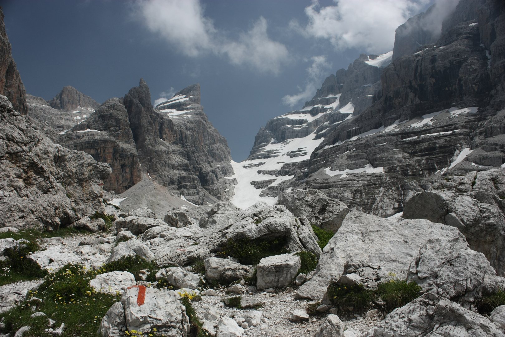 Nel splendido ambiente delle Dolomiti di Brenta