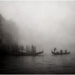 ,,,,,,,, NELLA NEBBIA.........