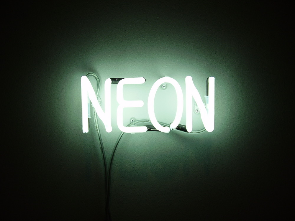 NEON