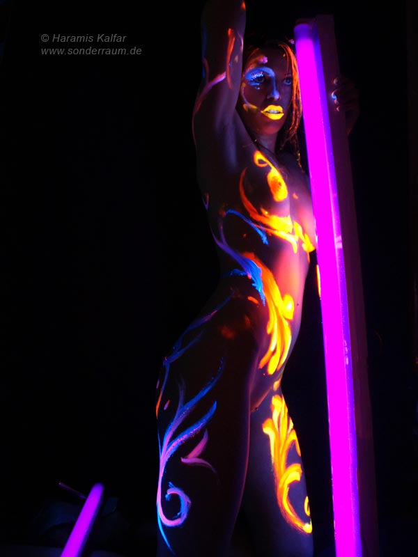 Neon Bodypainting