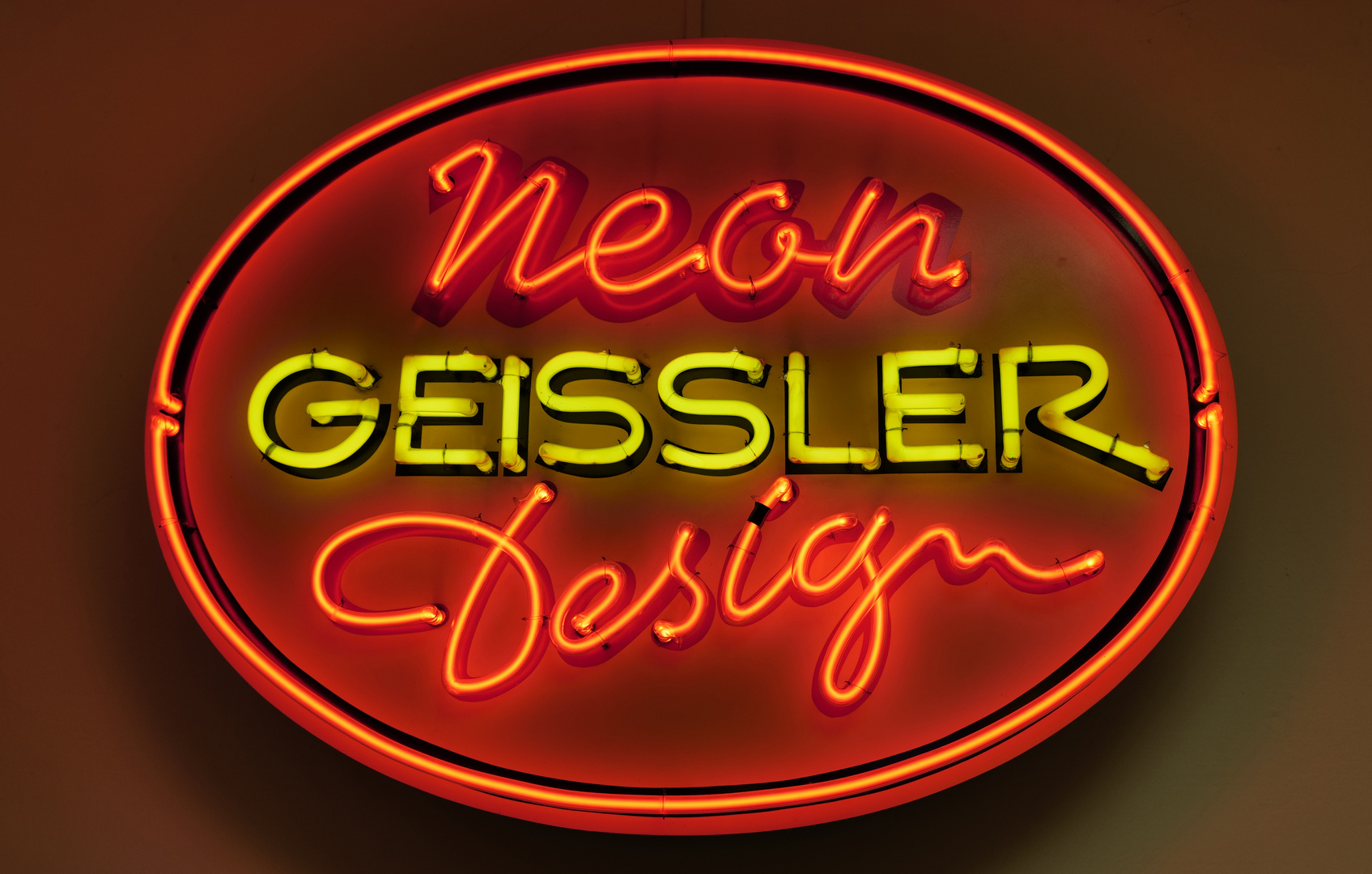 Neon Geissler