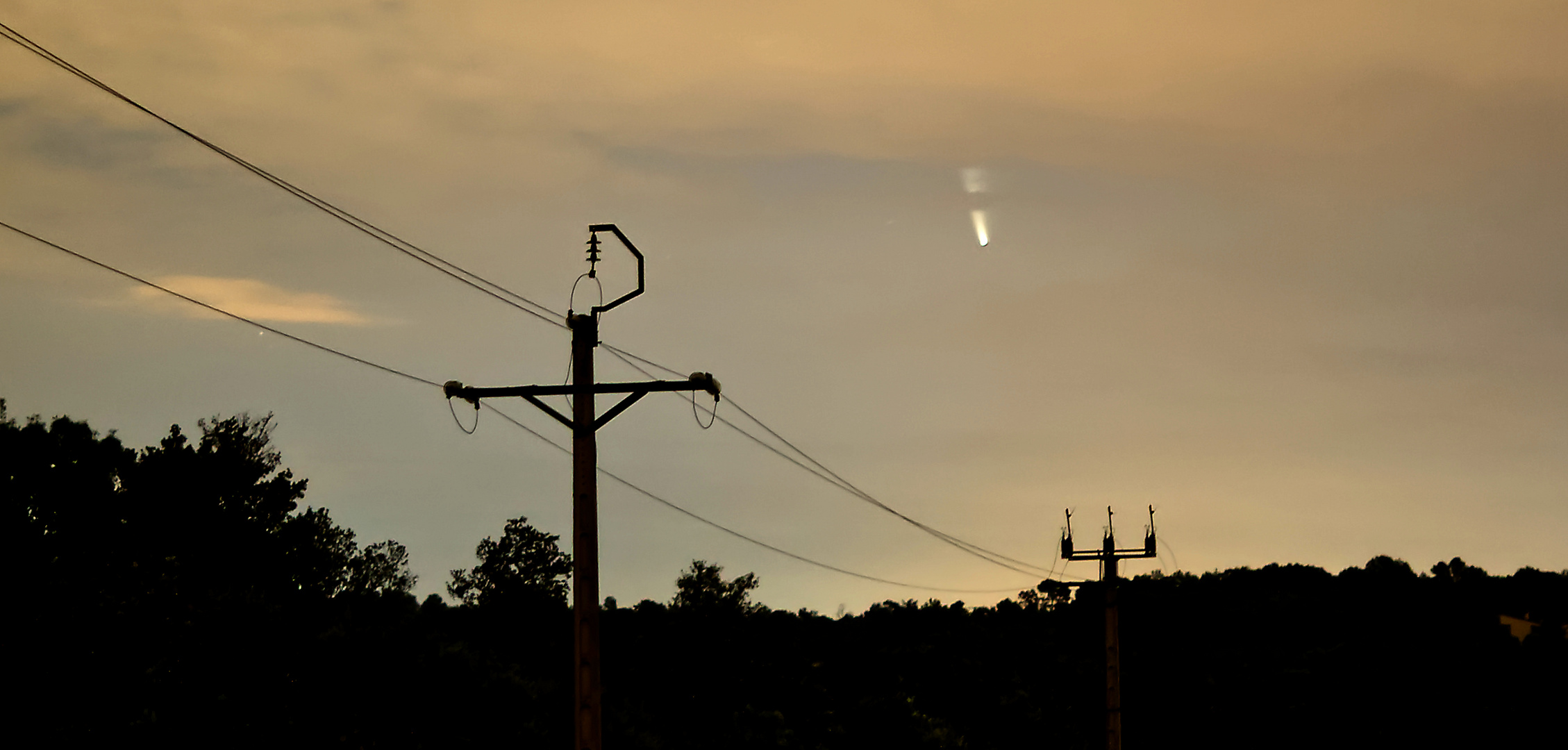 Neowise im Morgengrauen