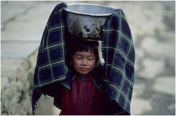 NEPAL 1992 - LAND DER BERGE - JOMSOM TREK - GHOROPANI - BEGEGNUNGEN (18 02)