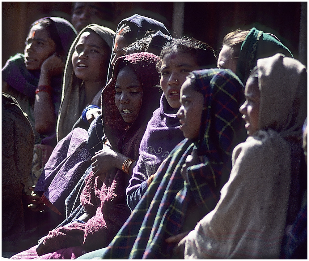 NEPAL 1992 - LAND DER BERGE - JOMSOM TREK - SIKHET - BEGEGNUNGEN (21 03A)