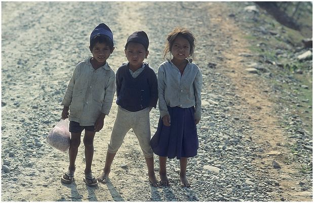 NEPAL 1992 - ZWISCHEN HIMMEL UND ERDE - JOMSOM-TREK - NAUDANDA - CHANDRAKOTH (05 27)