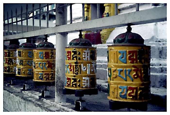 Nepal 1997 / prayer wheels