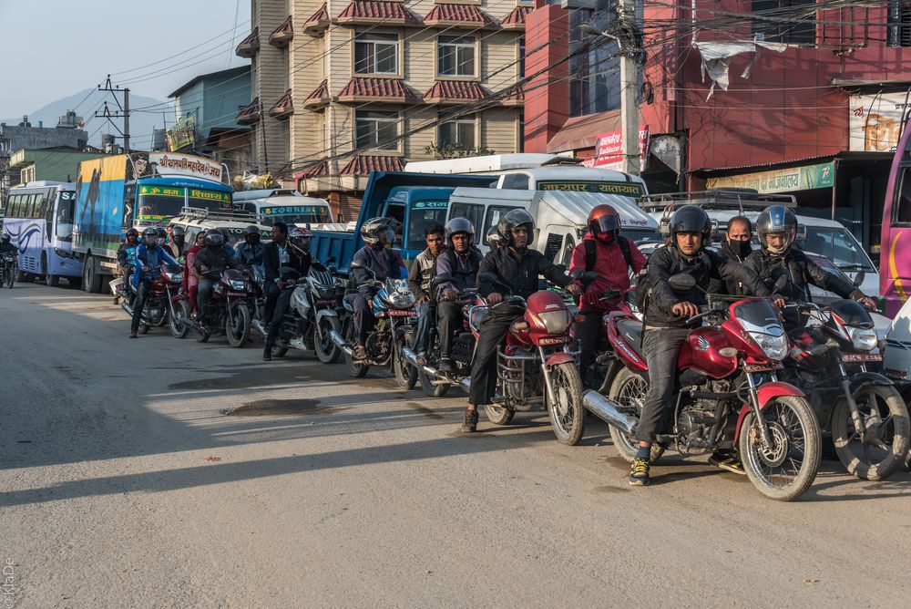 Nepal - Kathmandu - Strassenverkehr