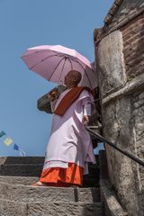 Nepal - Kathmandu - Swayambhunath - Mönch oder Nonne