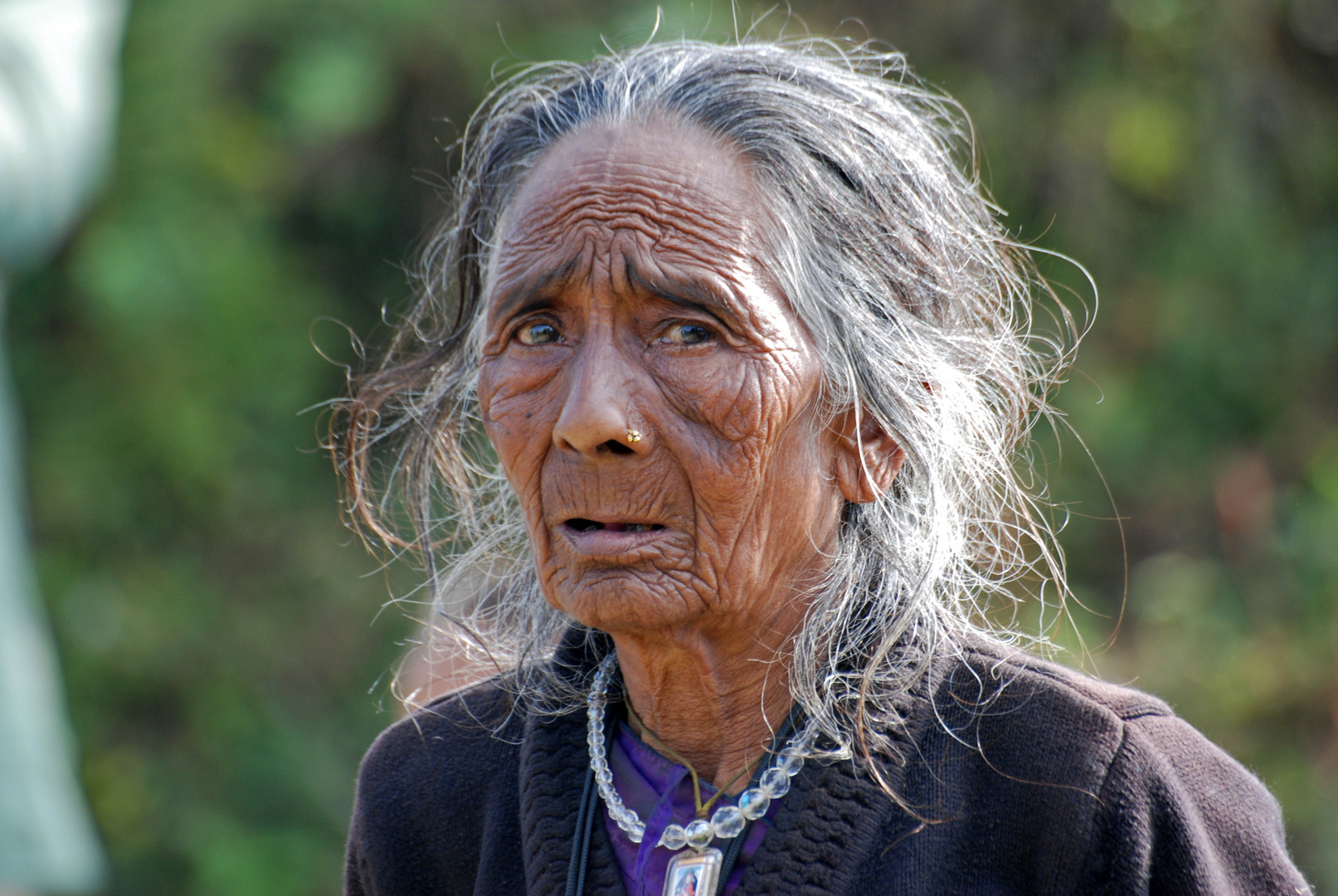 Nepali Frau mit 1000 Falten