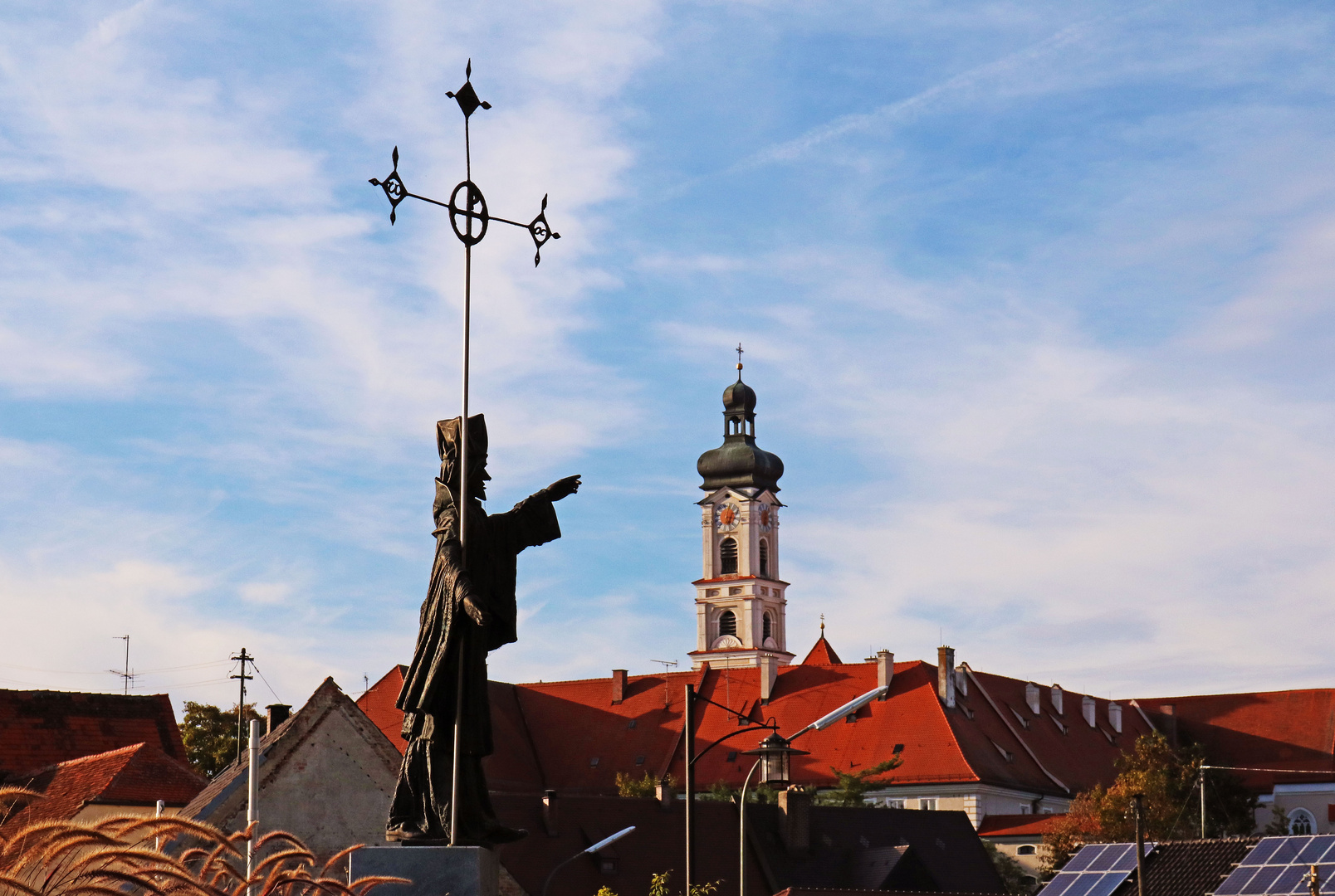 Nepomuk zeig' uns die Pfarrkirche!