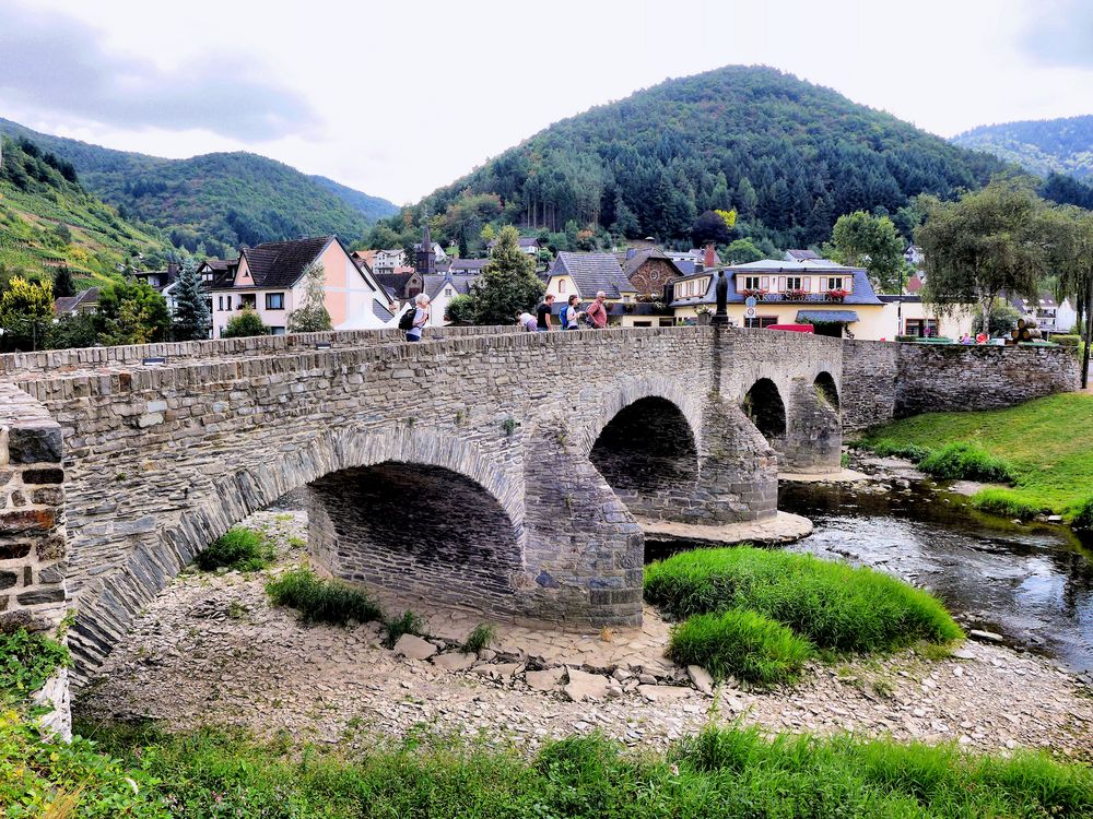 Nepomukbrücke in Rech/Ahrtal