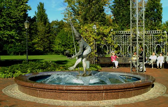 Neptun im Park