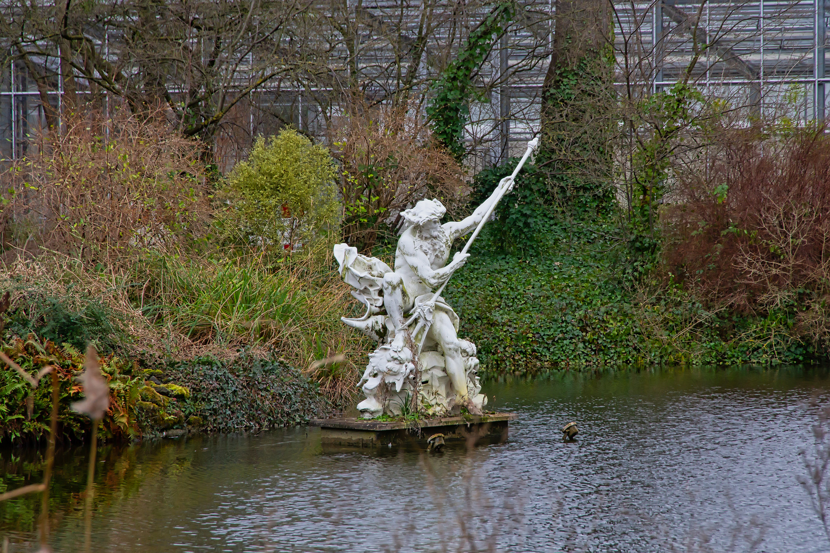 Neptun im See der Kölner Flora