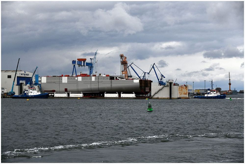 Neptun-Werft | FERU "Star of the Seas" (Icon Class)