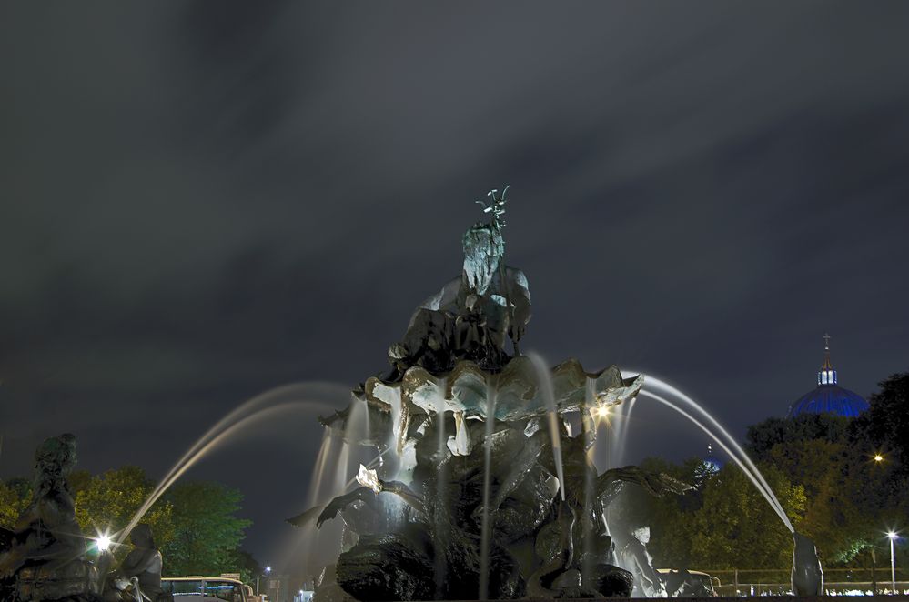 Neptunbrunnen