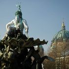 Neptunbrunnen und der Berliner Dom