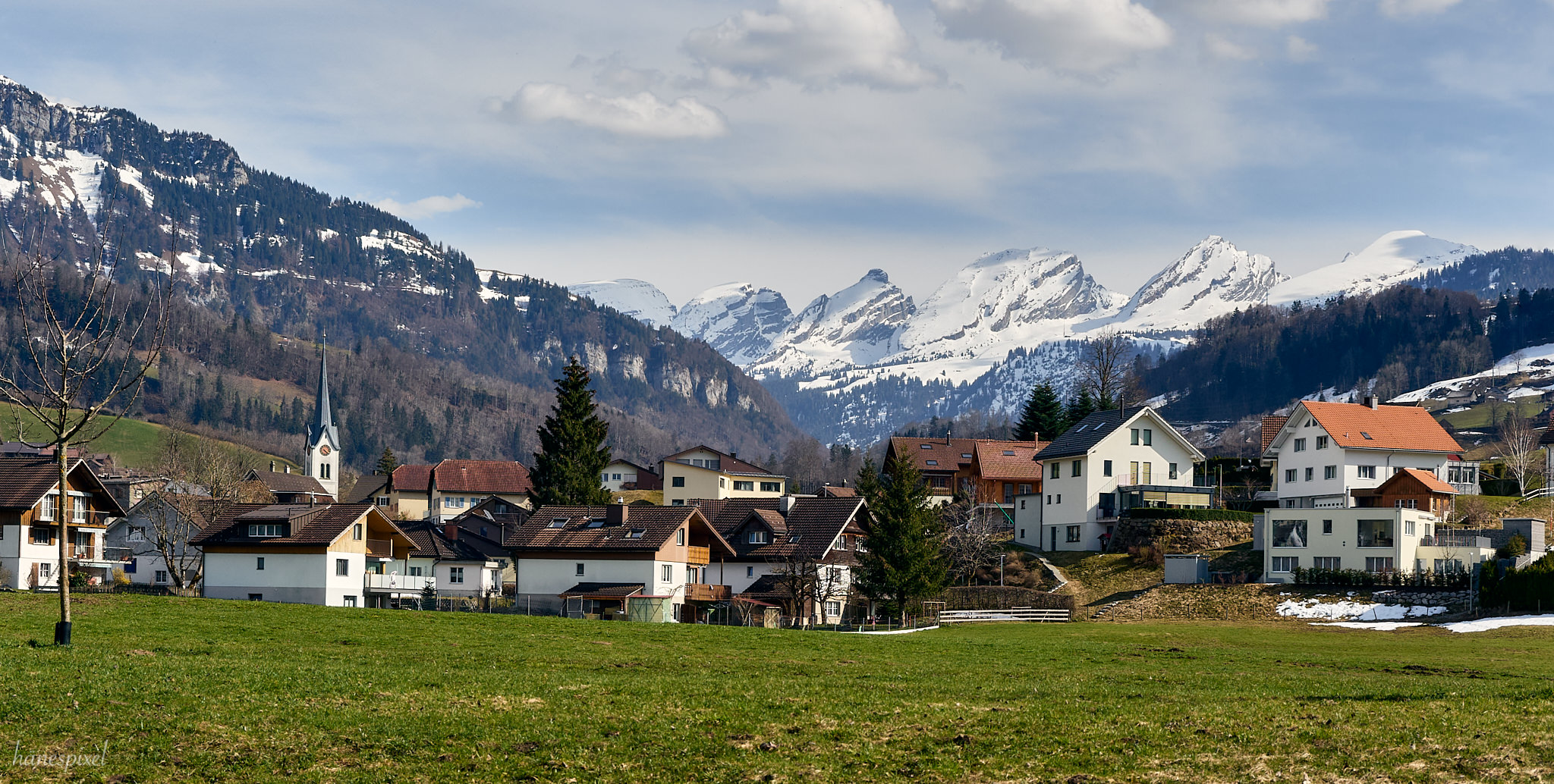 Nesslau mit Churfirsten