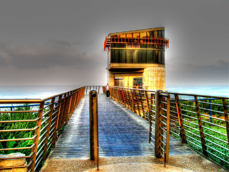 NETANYA BEACH ELEVATOR