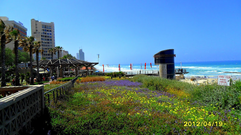 NETANYA BEACH PROMENADE