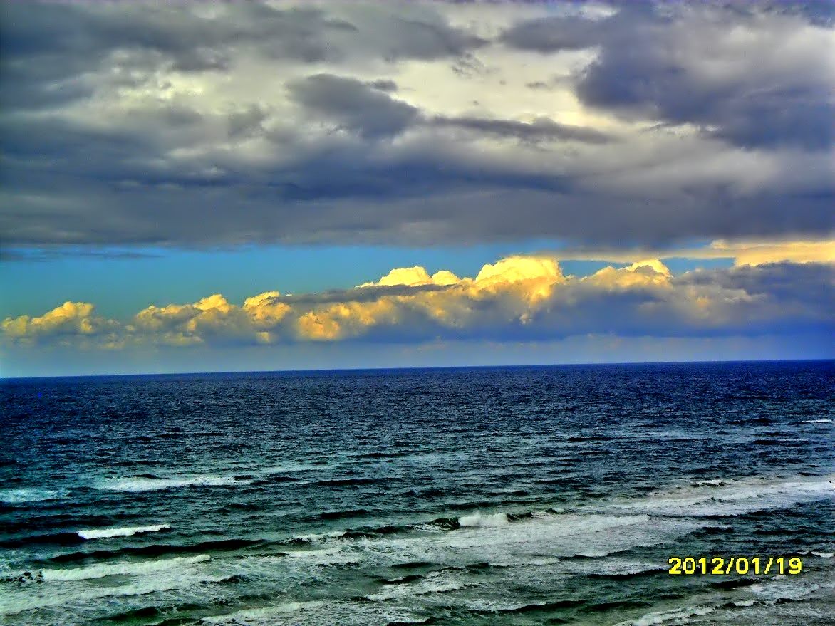 NETANYA WINTER SEA