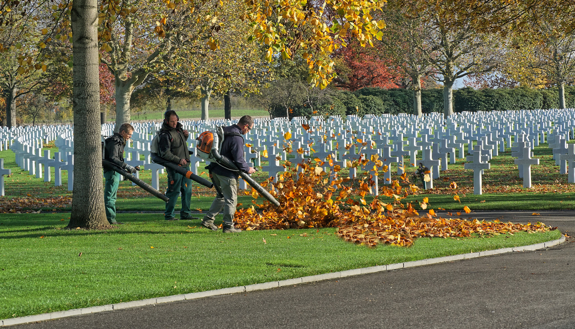  Netherlands American Cementery and Memorial