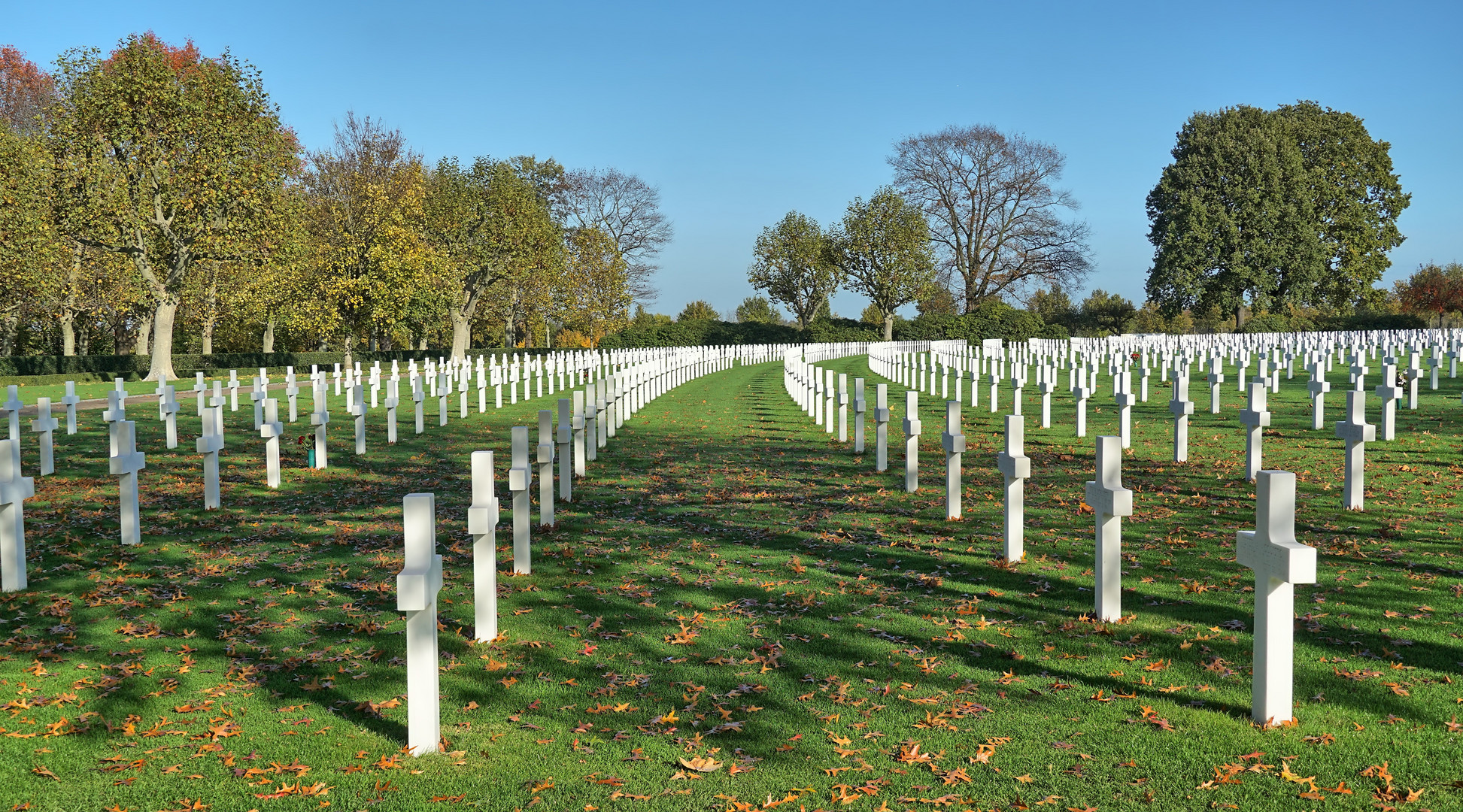  Netherlands American Cementery and Memorial