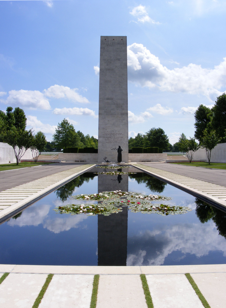 Netherlands American War Cemetery and Memorial