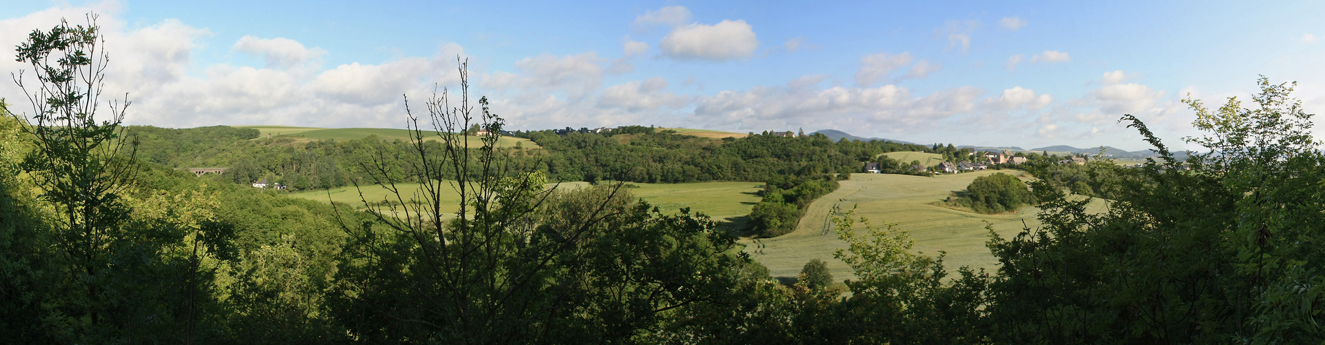 Nette-Schieferpfad-Panorama #2