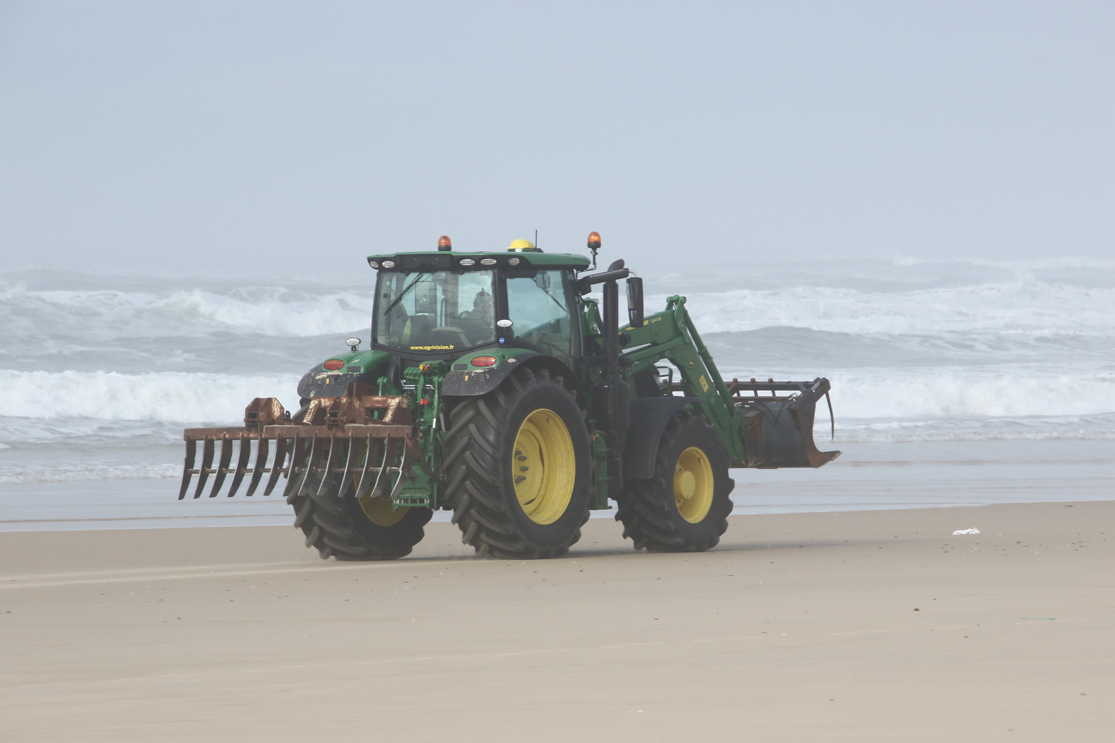 nettoyeur de la plage !