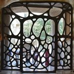 Netz Zugang... --   Eingangsportal, A. Gaudi |X|©D1424--Xquad_OC