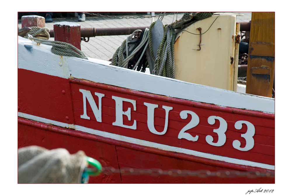 NEU233