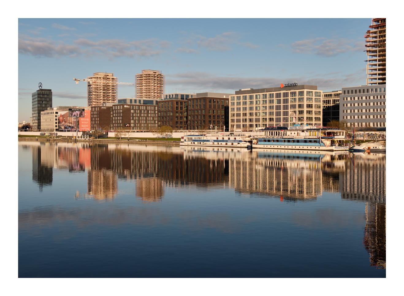 Neubau an der Spree