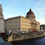 Neubau des Berliner Schlosses: Schlossbrückenansicht