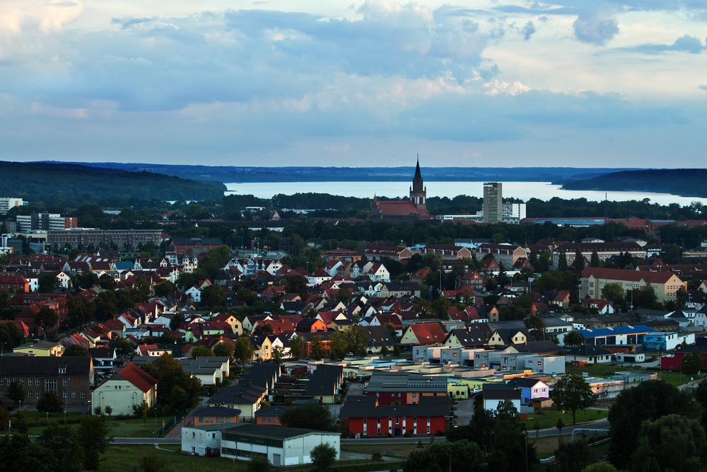 Neubrandenburg mit Tollensesee