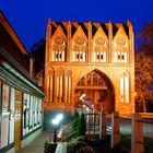 Neubrandenburg, Stargarder Tor bei Nacht