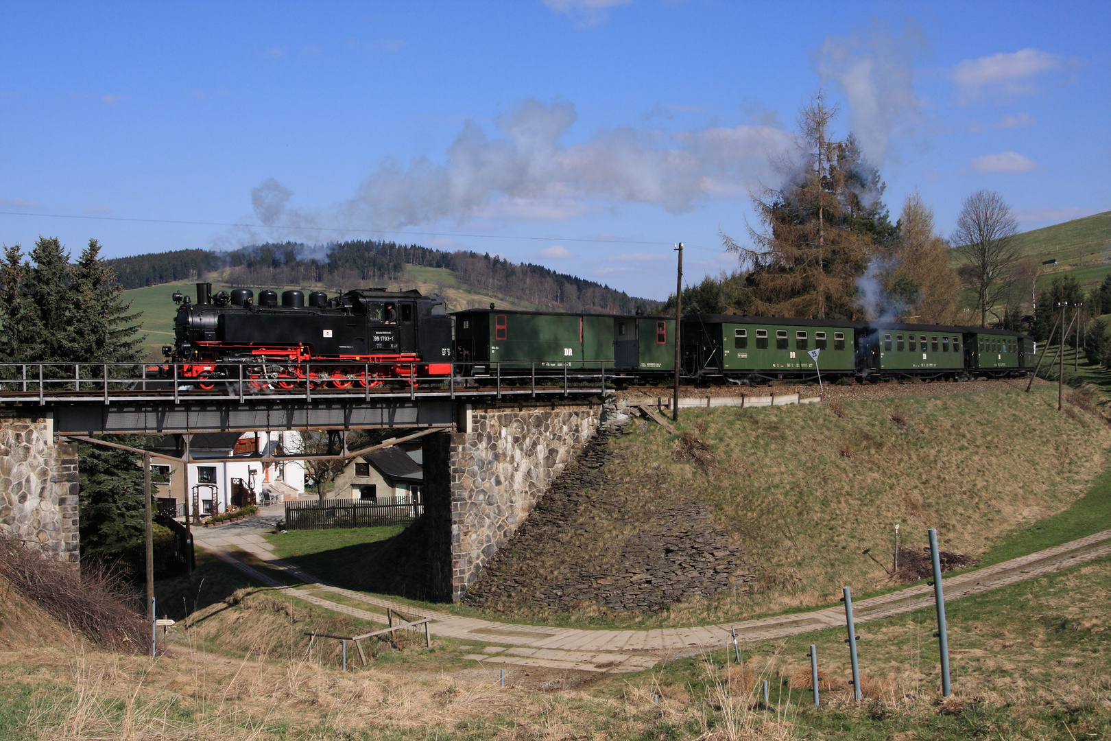 Neudorfer Brückenblick