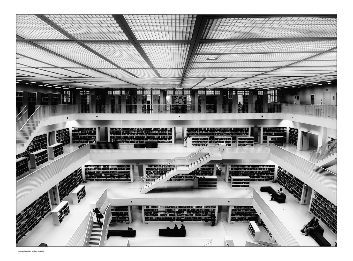 Neue Bibliothek Stuttgart im August 2014