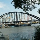 Neue Brücke im Osthafen Frankfurt