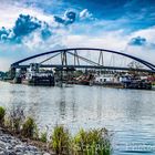 Neue Brücke in Genthin wird eingeschwommen