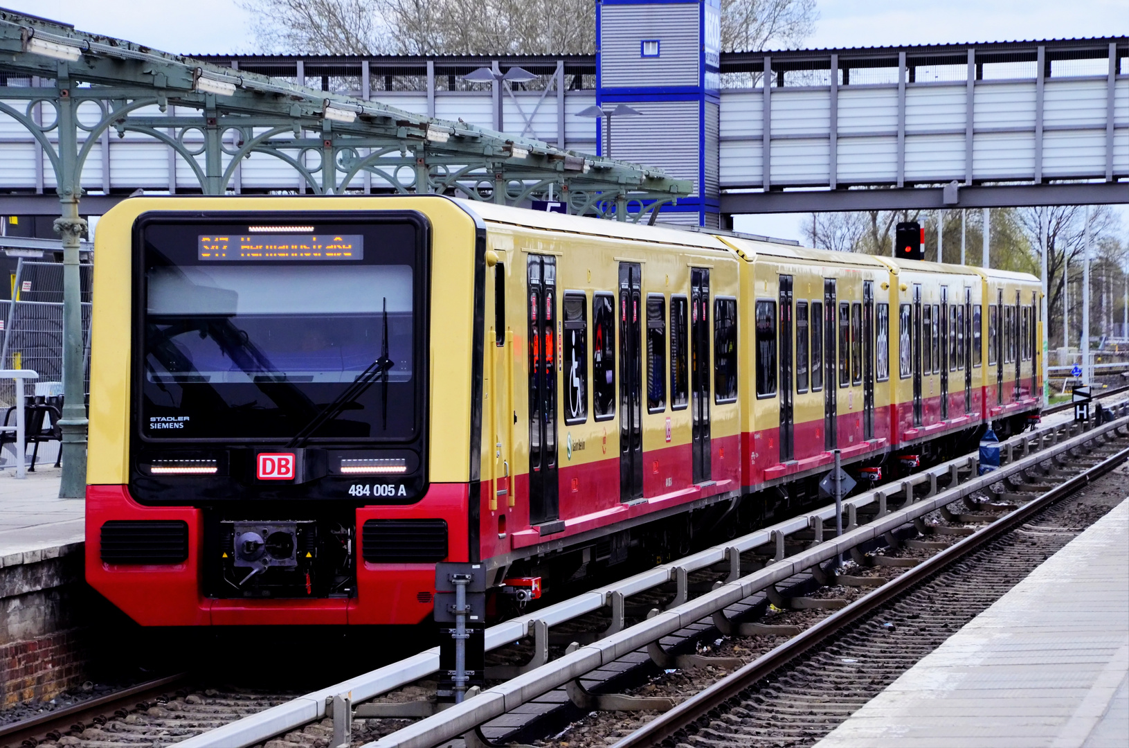 Neue DB Baureihe 483 484 Der S Bahn Berlin Foto Bild S bahn 