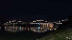 neue Eisenbahnbrücke in voller Länge