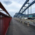 Neue Elbbrücke ()