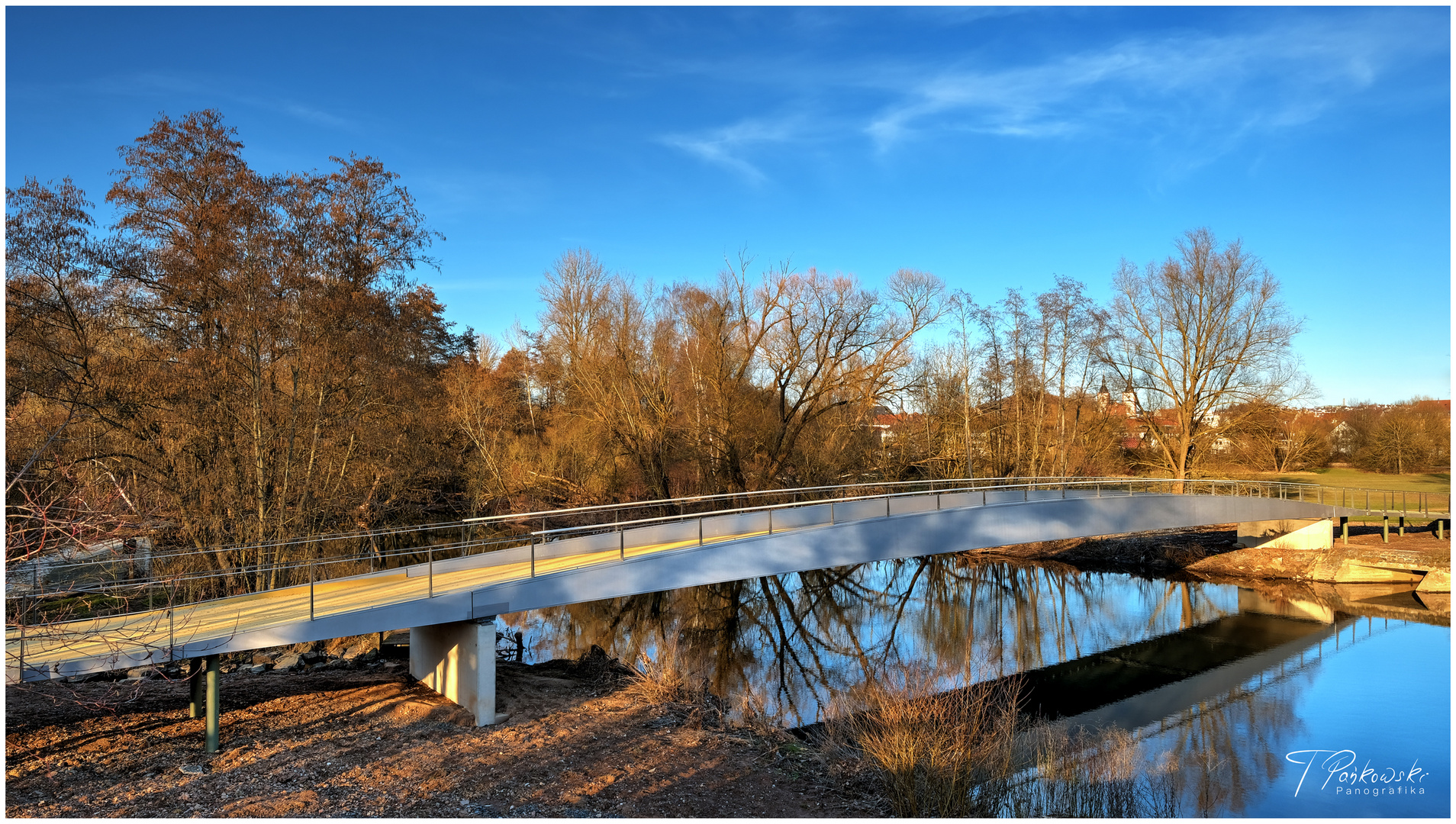 Neue Fahrradsbrücke über Fulda