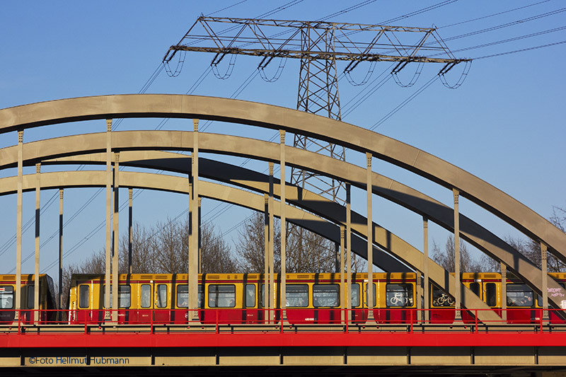 NEUE KANALBRÜCKE