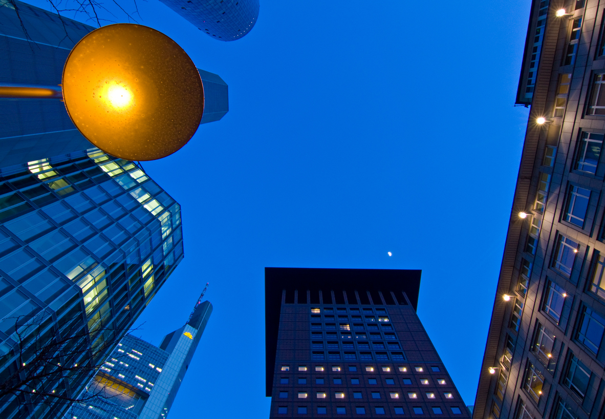 Neue Mainzer Straße - Blaue Stunde