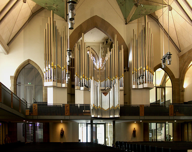 Neue Orgel in Stuttgarter Stiftskirche
