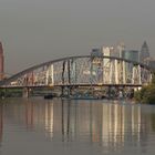 Neue Ostendbrücke in Frankfurt vor der Verlagerung am 23.08.2012